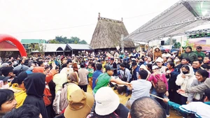 The programme “Springtime at the Border Guard Station– Warming the hearts of local residents” is held in the border commune of Hung Son, Da Nang.