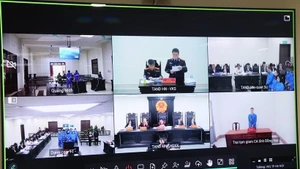 Online footage of a criminal trial at the Ha Noi People’s Court.