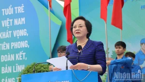 Deputy Prime Minister Pham Thi Thanh Tra speaks at the launch ceremony of Youth Month 2026.