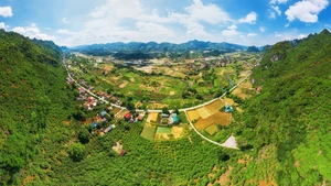 A corner of Chi Lang district (Photo by Thuan Bui).