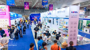 Visitors at the 34th Viet Nam International Trade Fair in 2025 (Photo: VNA)