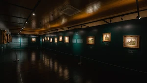An exhibition of paintings by Emperor Ham Nghi at Kien Trung Palace (Hue). (Photo: Organising Board)