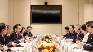 An overview of talks between Politburo member and Minister of Foreign Affairs Le Hoai Trung and Liu Haixing, member of the Communist Party of China (CPC) Central Committee and head of its International Department, and special envoy of CPC General Secretary and President of China Xi Jinping in Ha Noi on January 30 (Photo: VNA)