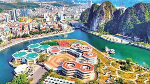 Quang Ninh is making strong efforts to become a centrally governed city by 2030.