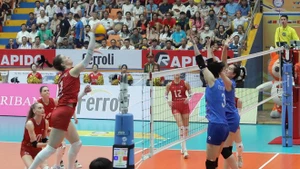 Vietnamese and Russian players in the final match of VTV Ferroli Cup 2025. (Photo: VNA)