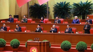 The Presidium chairs the 14th National Congress of the Communist Party of Viet Nam. (Photo: VNA)