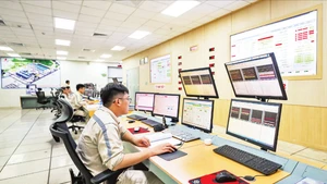 Advanced technological solutions and environmental management practices are being implemented at the Thai Binh 2 Thermal Power Plant. (Photo: Phong Son). 