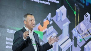 General Director of Schneider Electric Viet Nam and Cambodia Dong Mai Lam shares at the Innovation Day Ha Noi 2025 event on September 17.