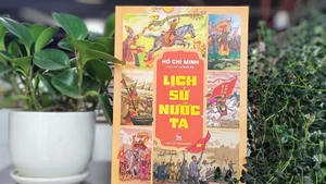 “The History of Our Country”, a poetic chronicle written by Ho Chi Minh 