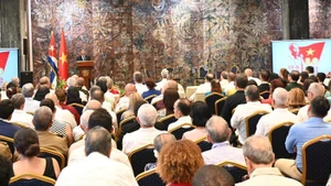Bruno Rodríguez Parrilla, Foreign Minister of Cuba, delivers an emotional speech at the ceremony. (Photo: Embassy of Viet Nam in Cuba)