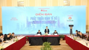 An overview of the forum (Photo: tuoitrethudo.vn)