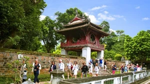 International tourist arrivals to Ha Noi rise by 25.2% in July 