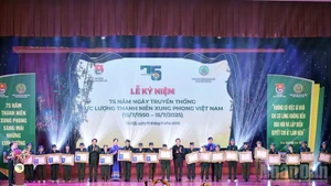 Outstanding former youth volunteers honoured at the event 