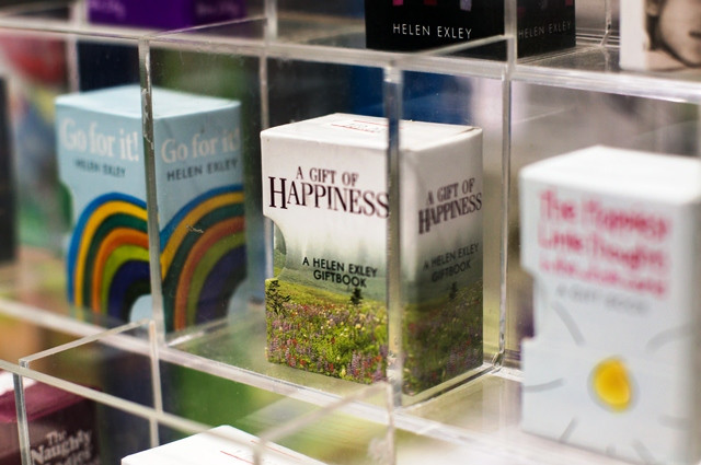 Hanoi’s first book street promises to become new hangout for book lovers ảnh 15 Hanoi’s first book street promises to become new hangout for book lovers ảnh 15