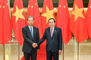 Vietnamese National Assembly Chairman Tran Thanh Man and Chairman of the Standing Committee of the National People’s Congress (NPC) of China Zhao Leji at their meeting in Ha Noi on August 31. (Photo: NDO)