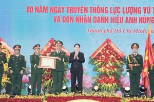 The 80th traditional day of the armed forces of Military Region 7 (December 10, 1945 – 2025) in Ho Chi Minh City on December 9. (Photo: VNA)