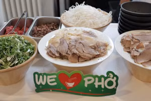After covering more than 4,000 km across Europe, the Pho Cultural Roadshow Europe 2026 makes its final stop at Viet Pho Restaurant in Berlin. (Photo: VNA) 
