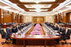 President of the Vietnamese National Assembly Tran Thanh Man holds talks with Zhao Leji, Chairman of the National People's Congress Standing Committee of China, and co-chairs the second session of the cooperation committee between the two legislative bodies in Beijing on October 12, 2026. (Photo: VNA)