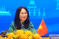 Vietnamese Minister of Culture, Sports and Tourism Lam Thi Phuong Thanh delivers the opening remarks at the 8th CLMV Tourism Ministers’ Meeting in Ho Chi Minh City on August 27. (Photo: VNA)