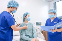 Patients receive medical examinations under the Vinmec healthcare system. (Photo: MANH CUONG)