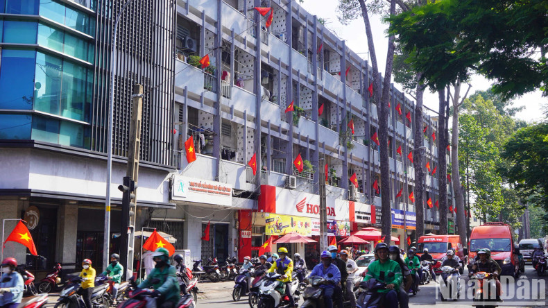 Hung Vuong Street in District 5. Hung Vuong Street in District 5.