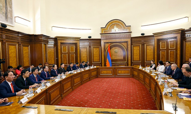Both leaders agreed that there remains great potential for economic and trade cooperation. (Photo: VNA) Both leaders agreed that there remains great potential for economic and trade cooperation. (Photo: VNA)