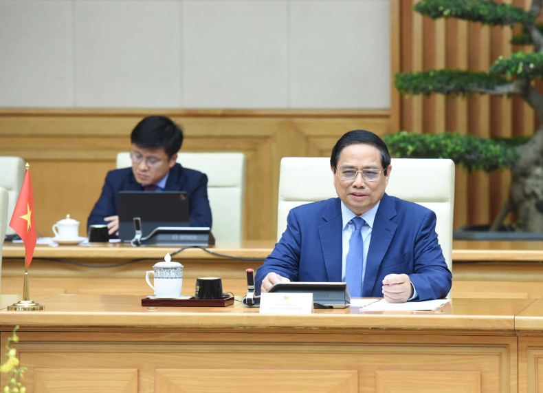 Prime Minister Pham Minh Chinh speaks at the meeting. Prime Minister Pham Minh Chinh speaks at the meeting.