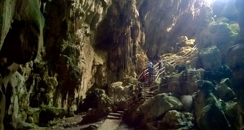 Inside Phuong Hoang Cave (Photo: dulichvietnam.com.vn)