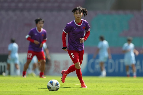 Vietnam captain Tran Thi Thuy Trang Vietnam captain Tran Thi Thuy Trang