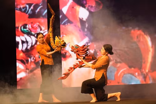 Vietnamese puppetry performance, entitled “Mo Rong” (Dream of Dragon) featured at the opening ceremony of the congress