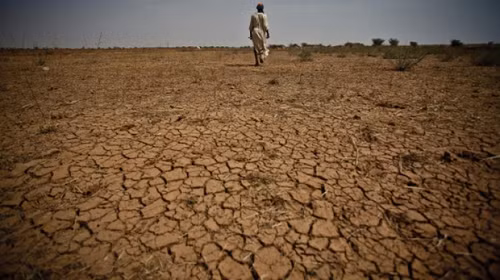 Arid soils in Mauritania are some of the effects of climate change. (Photo: Oxfam/Pablo Tosco)