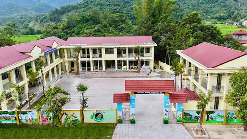 Overview of the newly-inaugurated Pac Bo Kindergarten (Photo: Tuan Linh) Overview of the newly-inaugurated Pac Bo Kindergarten (Photo: Tuan Linh)