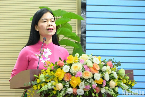 Vu Thi Phuong Lan, Chairwoman of the Ministry of Agriculture and Rural Development’s Trade Union speaking at the forum