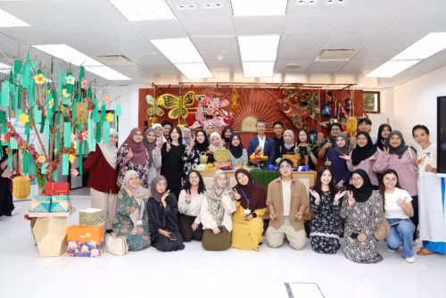 The Vietnamese language and culture festival held at UBD in October 2024 attracted great participation of Bruneian students.