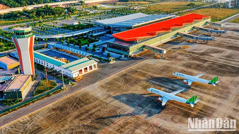 Van Don airport