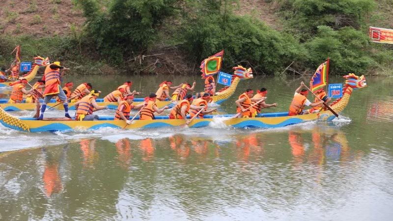 A boat race during the festival.