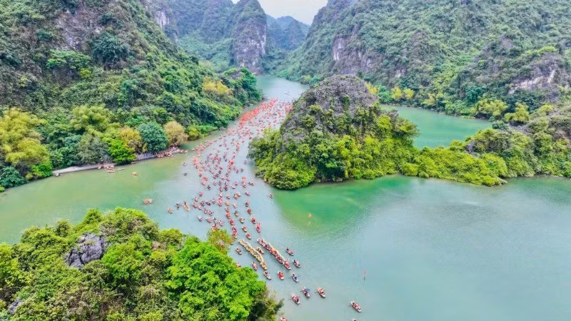Trang An Festival 2025 – Spreading the values of millennia-old heritage. (Photo: Ninh Binh Provincial Department of Tourism)