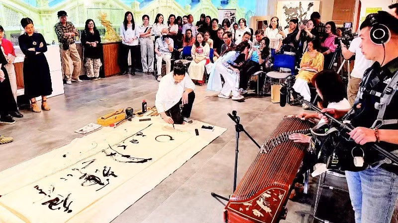Not only hosting exhibitions, the Ha Noi Museum has transformed itself into an appealing creative space.