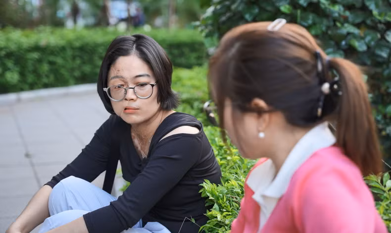For Ha Bich Hao, living beautifully means always having a dream. For Ha Bich Hao, living beautifully means always having a dream.