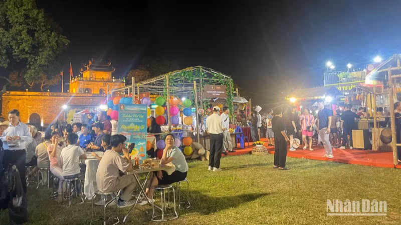 Famous pho brands participating in the Pho Festival.