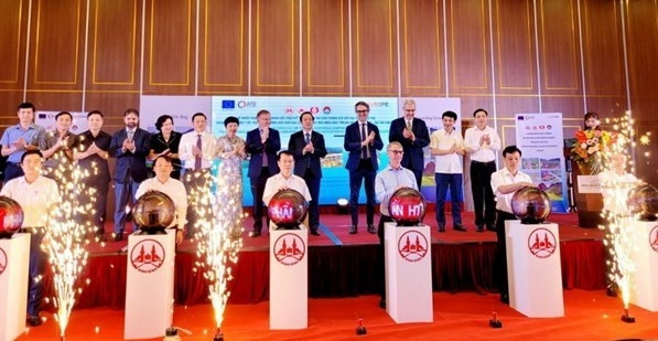 The launch of the project on May 27 (Photo: VNA)
