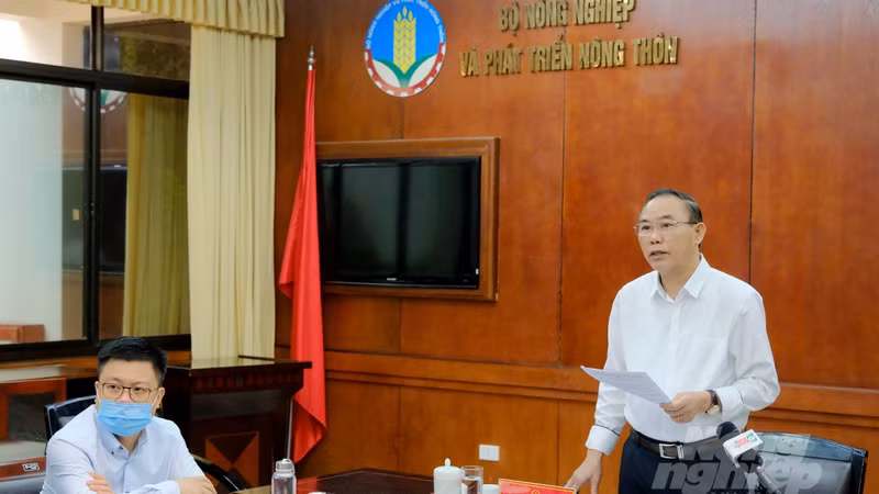 Deputy Minister of Agriculture and Rural Development Phung Duc Tien at the event (Photo:nongnghiep.vn)