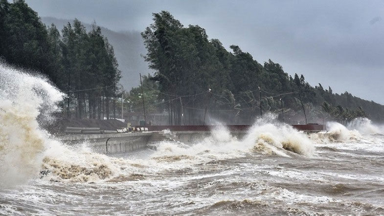 Vietnam is ready to respond to tsunamis and earthquakes.