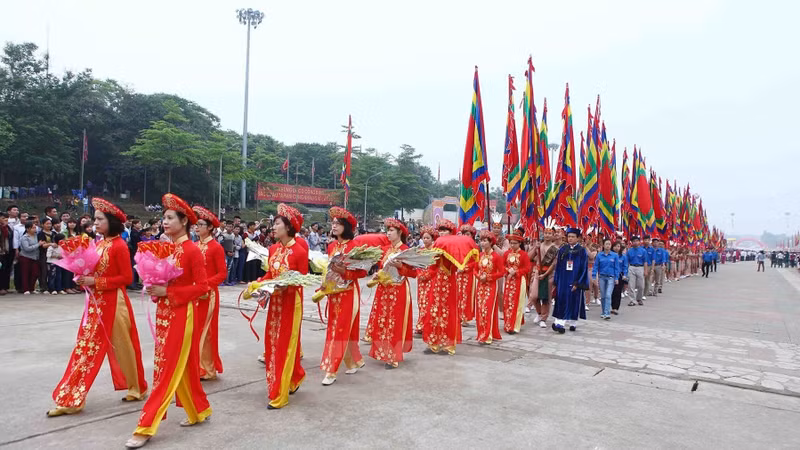 A procession at the Hung King Temple in Phu Tho province