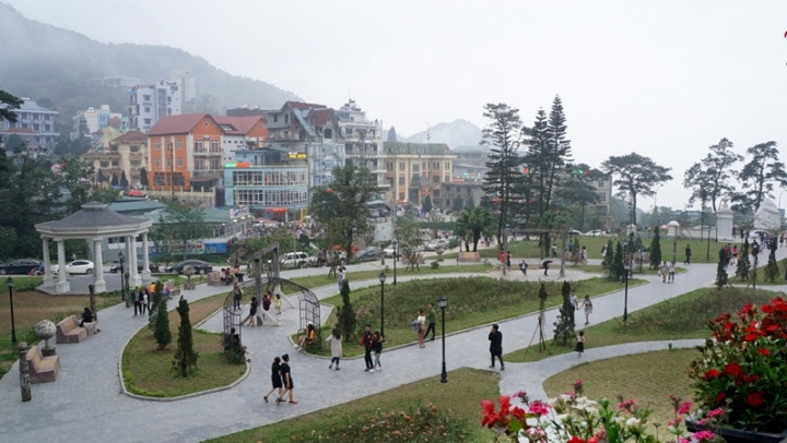 Tam Dao Resort is located in the north of Tam Dao district, Vinh Phuc province and is surrounded by Tam Dao National Park.