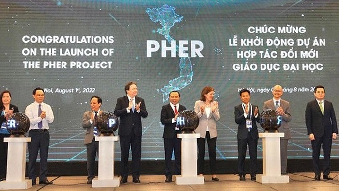 Delegates at the launch of the project 