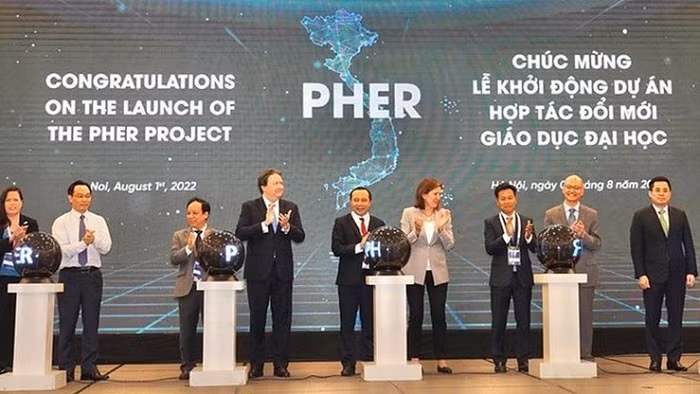 Delegates at the launch of the project 