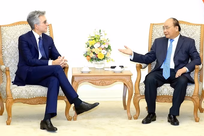 PM Nguyen Xuan Phuc (right) and SAP CEO Bill McDermott. (Photo: VGP)