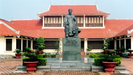 A statue of the great Vietnamese poet Nguyen Du at his memorial house in Nghi Xuan district, Ha Tinh province