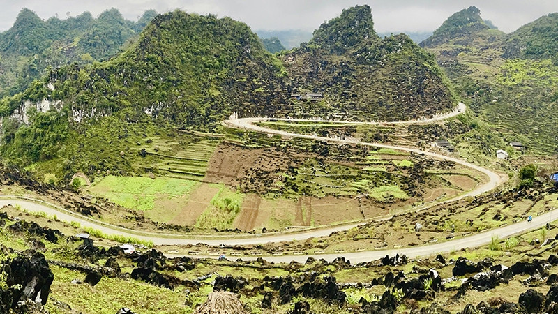 The road from Meo Vac to Du Gia (Yen Minh).
